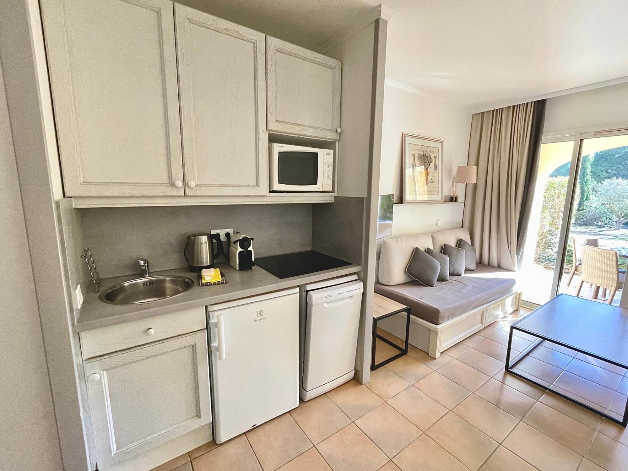 Appartement Golf De Pont Royal Mallemort Esterno foto