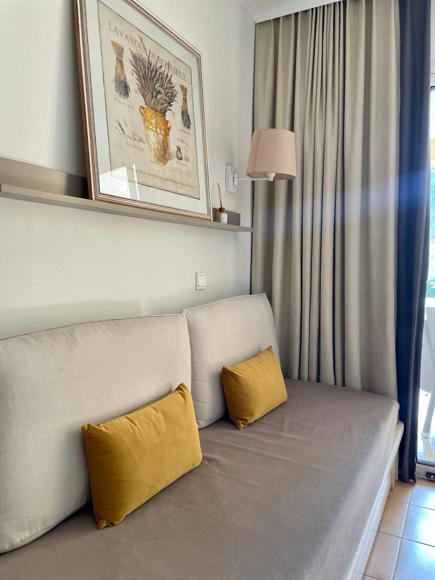 Appartement Golf De Pont Royal Mallemort Esterno foto